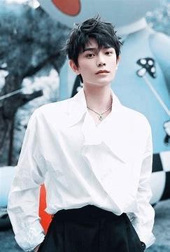 丁禹兮剧照
