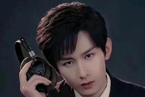 成毅：从草根到演技派，《深潜》男主逆袭之路