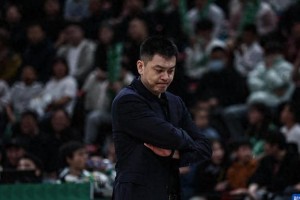 辽宁男篮卫冕失利：老将阵容如何应对CBA新赛制