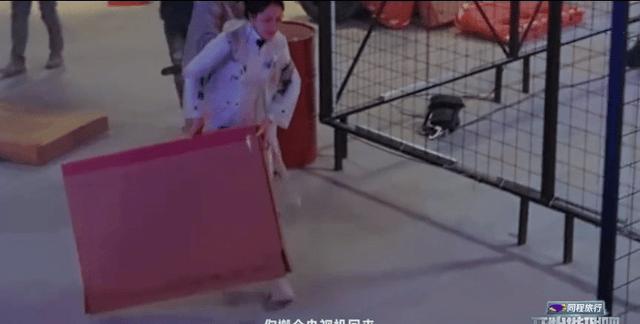 迪丽热巴开推3造型