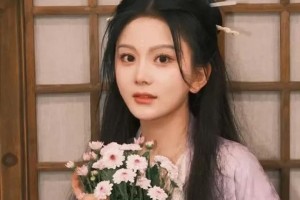 短剧小花马秋元：从学霸到演技派的华丽转身