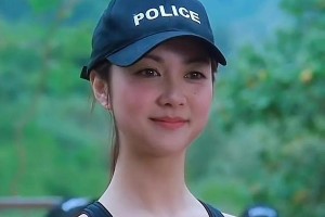 薛凯琪：香港少女偶像的不老传奇