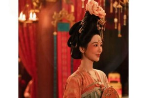 杨紫《国色芳华》演技炸裂：何惟芳成长蜕变惊艳观众