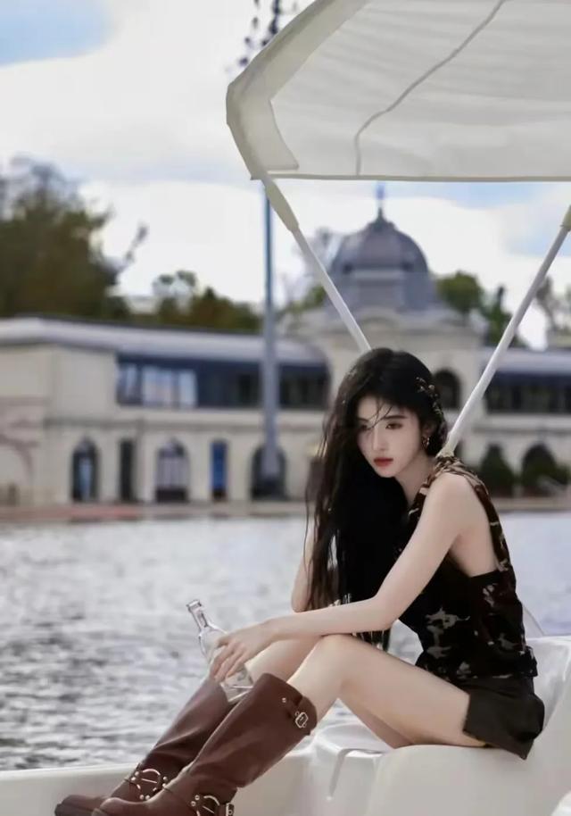 鞠婧祎获得总选冠军