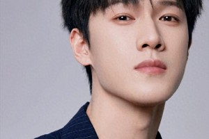 李昀锐与双胞胎哥哥的低调兄弟情