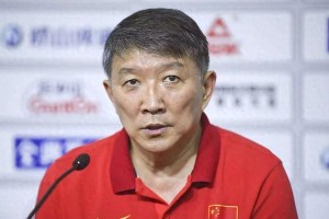 刘禹彤落选女篮集训：体重优势与战术局限的博弈